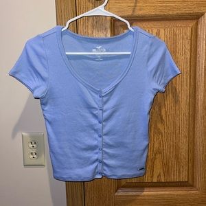 hollister button up top